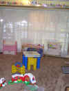 daycare room 5.jpg (861333 bytes)